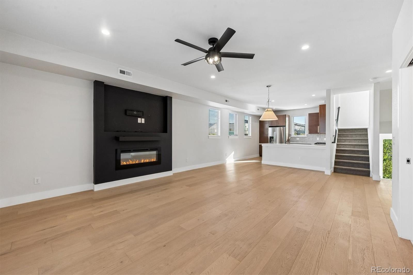 MLS Image #6 for 3541 s emerson street,englewood, Colorado