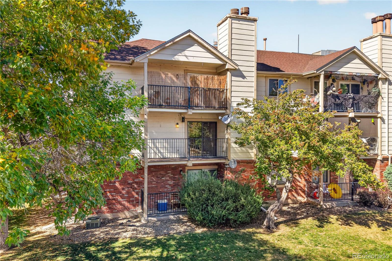 MLS Image #2 for 431 s kalispell way,aurora, Colorado