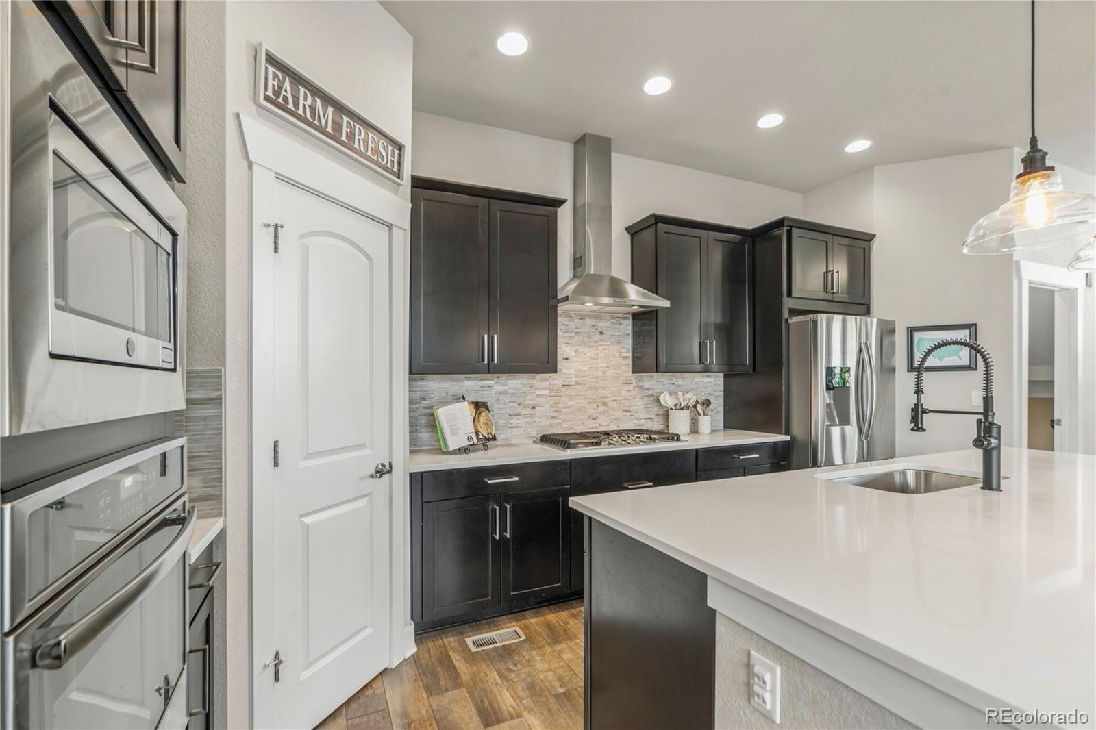 MLS Image #10 for 2510  lima street,aurora, Colorado