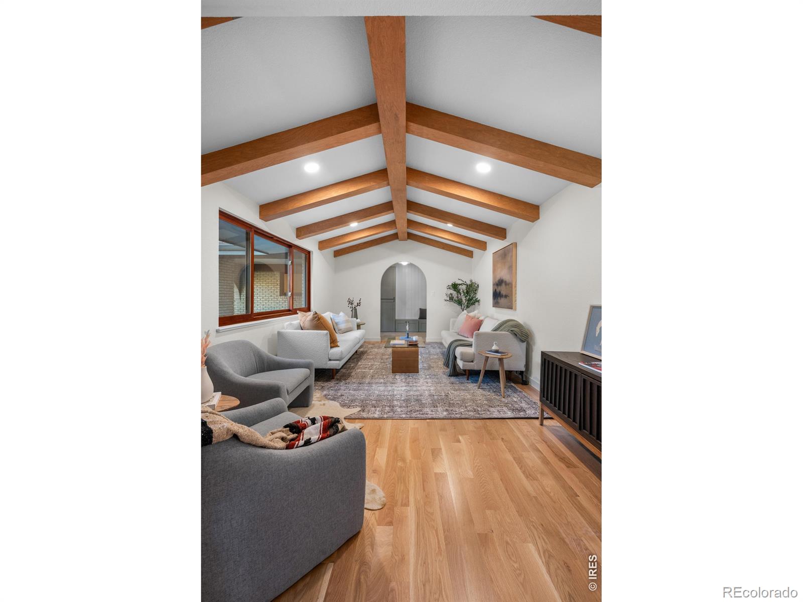 MLS Image #8 for 3701 s peach way,denver, Colorado