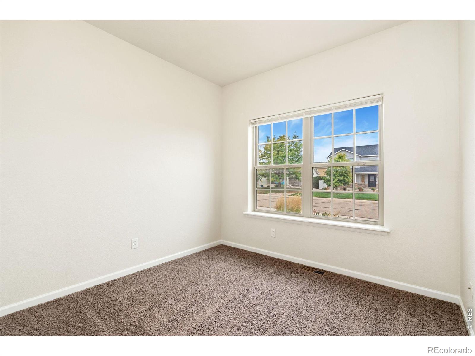 MLS Image #11 for 7013  loudon street,wellington, Colorado