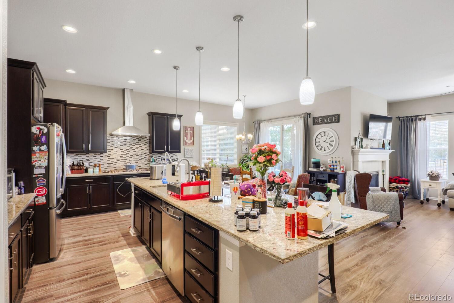 MLS Image #11 for 7621 s queensburg way,aurora, Colorado