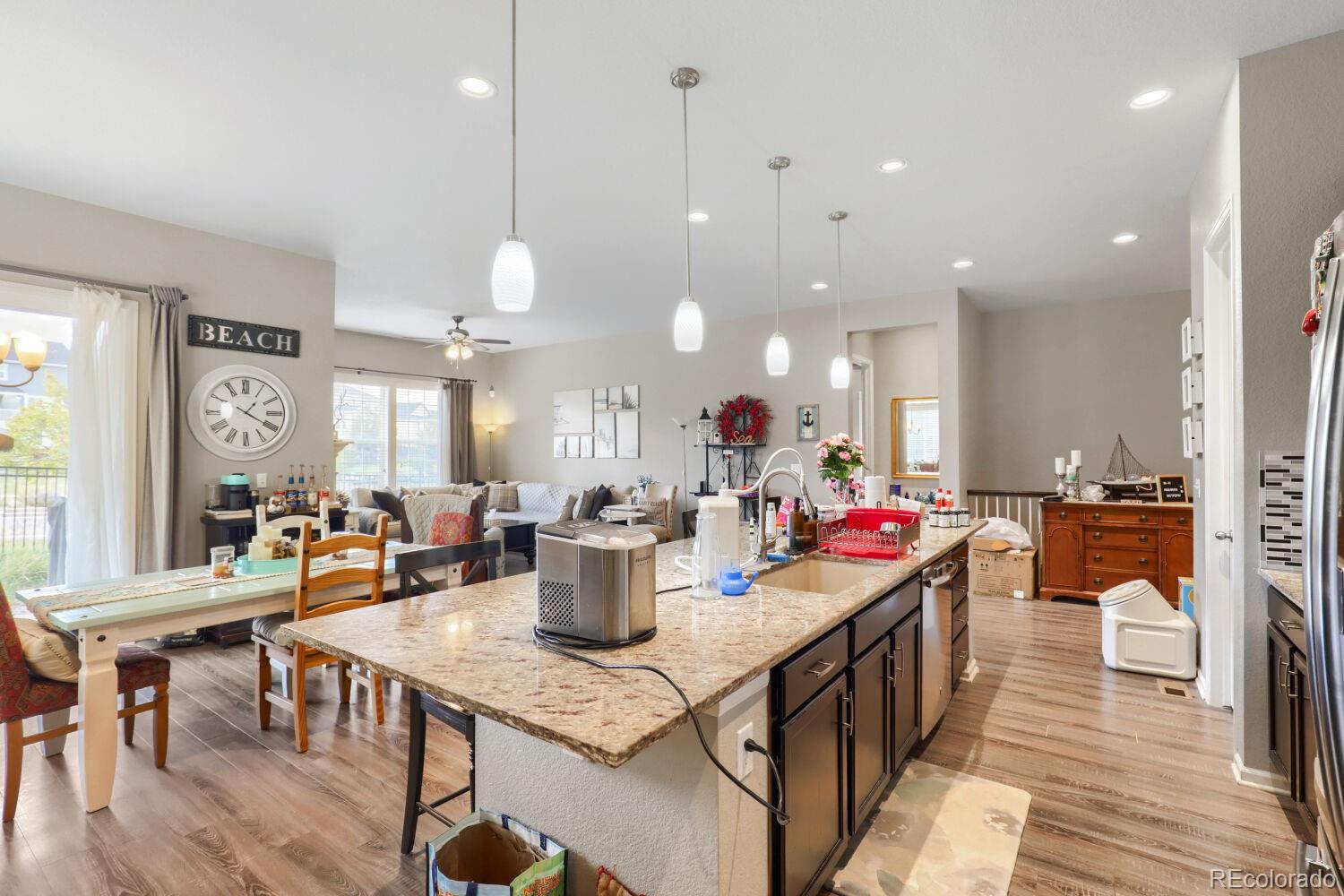 MLS Image #14 for 7621 s queensburg way,aurora, Colorado