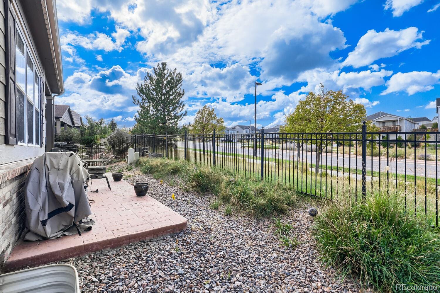 MLS Image #25 for 7621 s queensburg way,aurora, Colorado