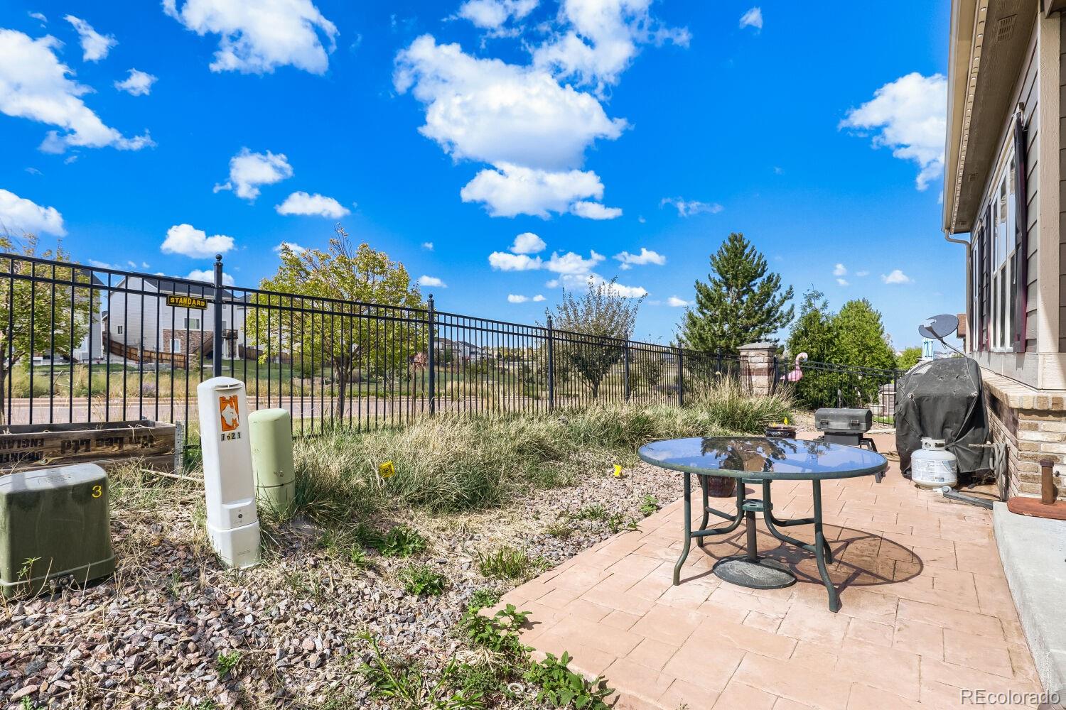 MLS Image #27 for 7621 s queensburg way,aurora, Colorado