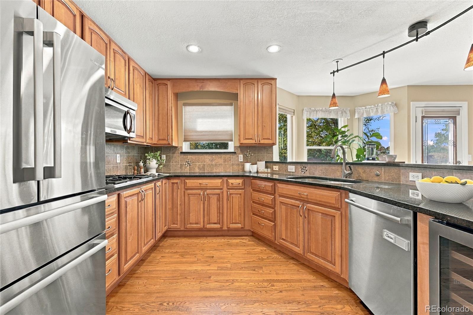 MLS Image #2 for 5812 w 80th circle,arvada, Colorado