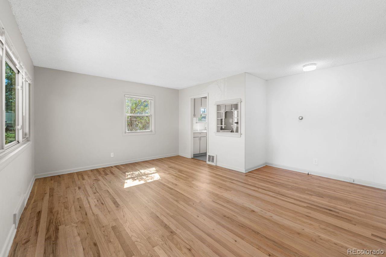 MLS Image #10 for 775 s utica street,denver, Colorado