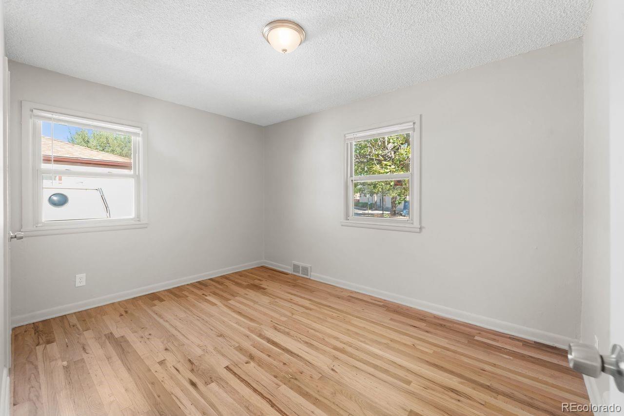 MLS Image #12 for 775 s utica street,denver, Colorado