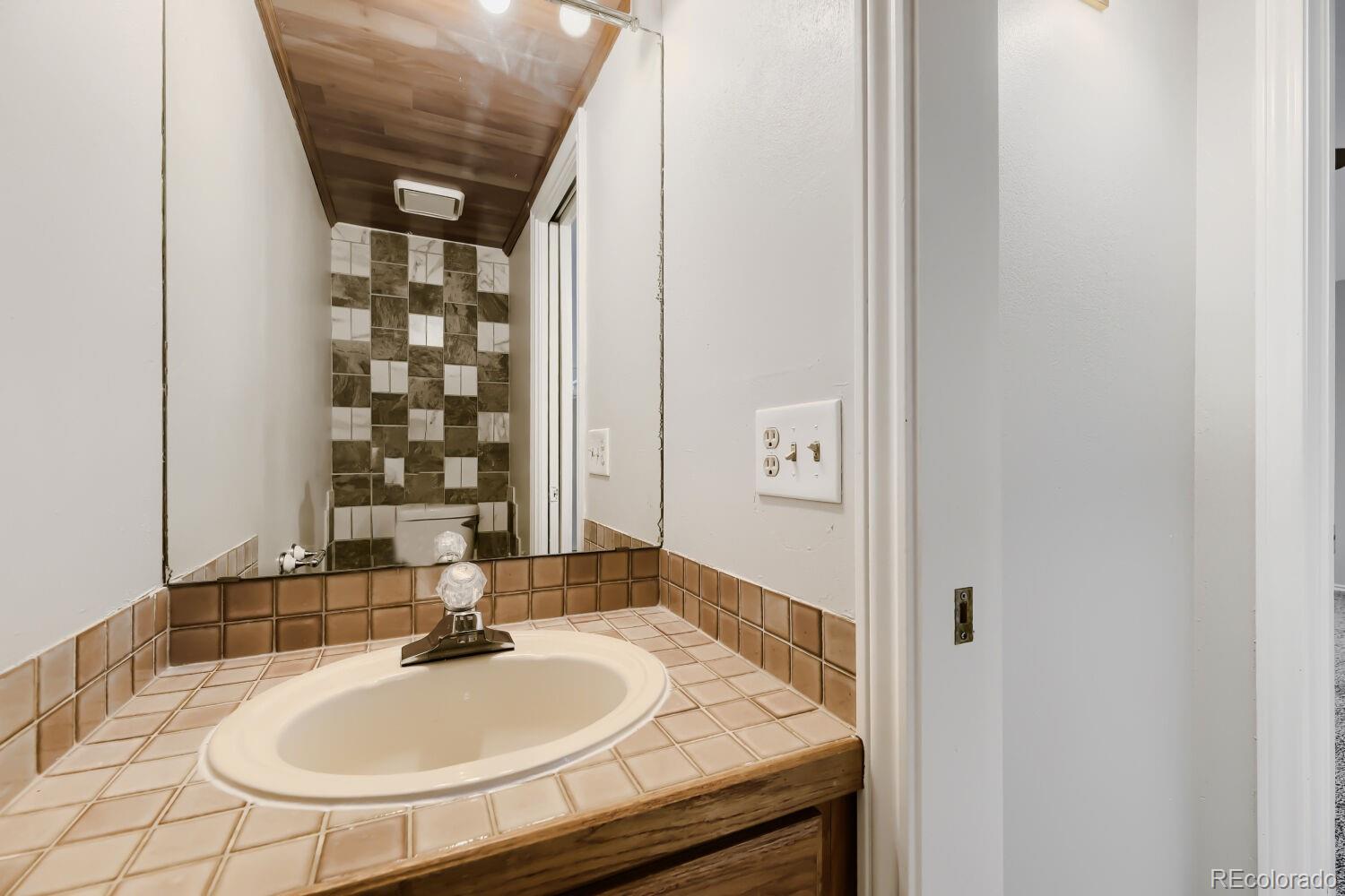MLS Image #19 for 7754  woodstock court,castle pines, Colorado