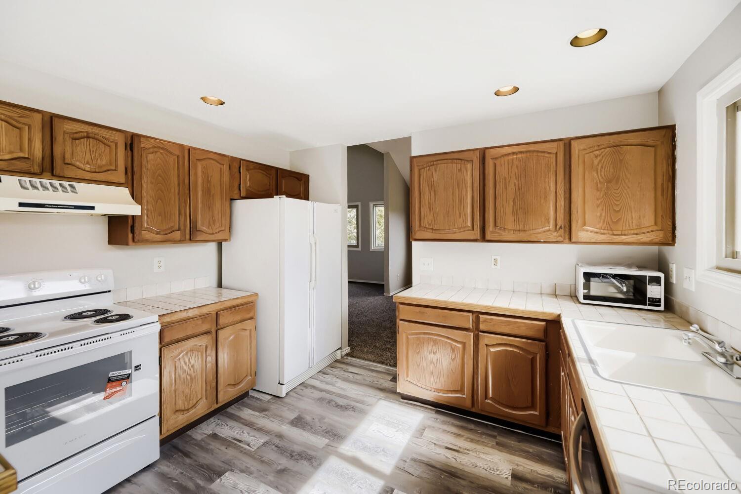 MLS Image #6 for 7754  woodstock court,castle pines, Colorado