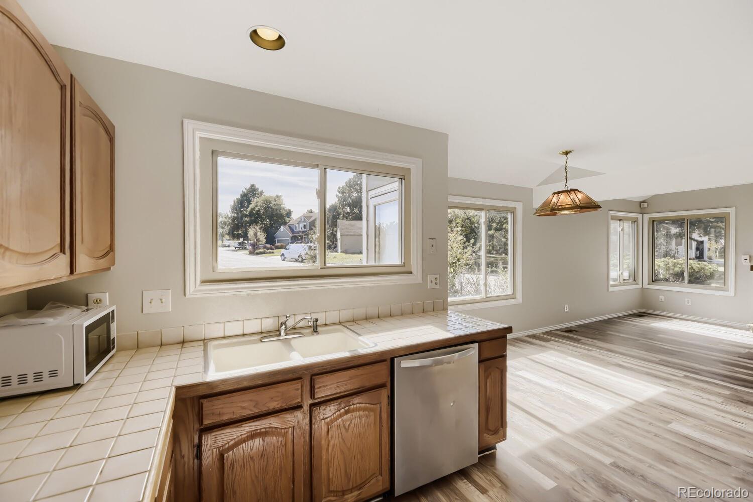MLS Image #7 for 7754  woodstock court,castle pines, Colorado