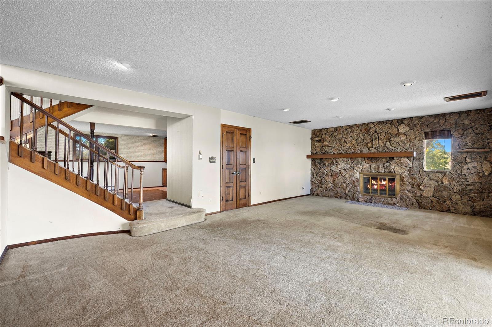 MLS Image #14 for 4421  red bird court,loveland, Colorado