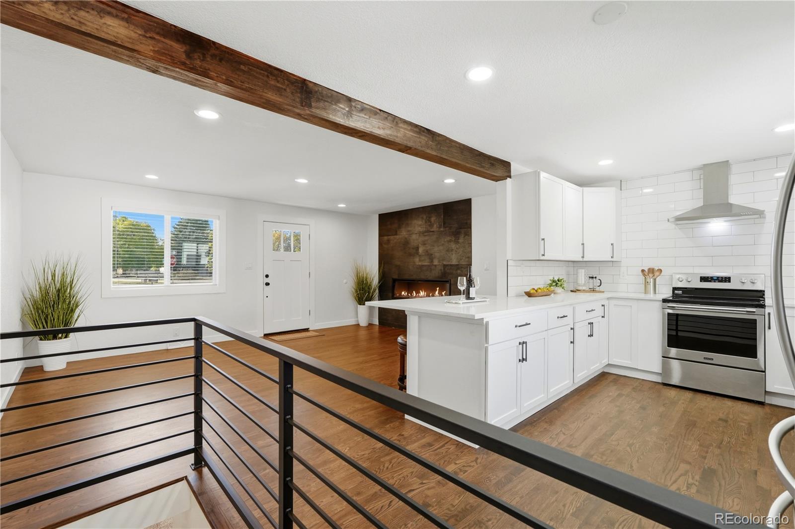 MLS Image #10 for 5590  clear creek drive,denver, Colorado
