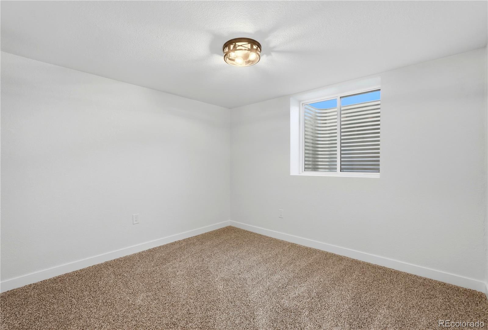 MLS Image #29 for 5590  clear creek drive,denver, Colorado