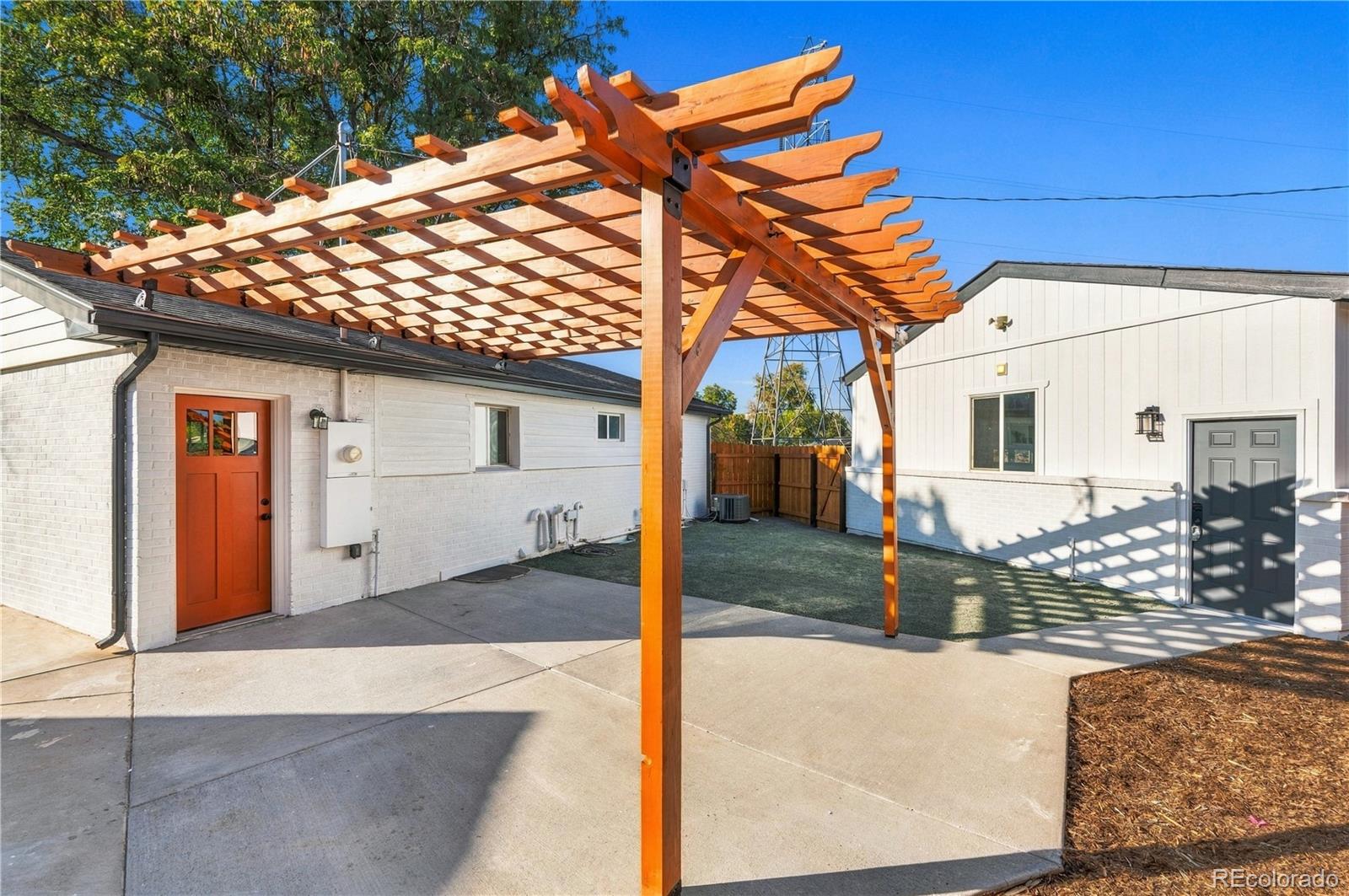 MLS Image #37 for 5590  clear creek drive,denver, Colorado
