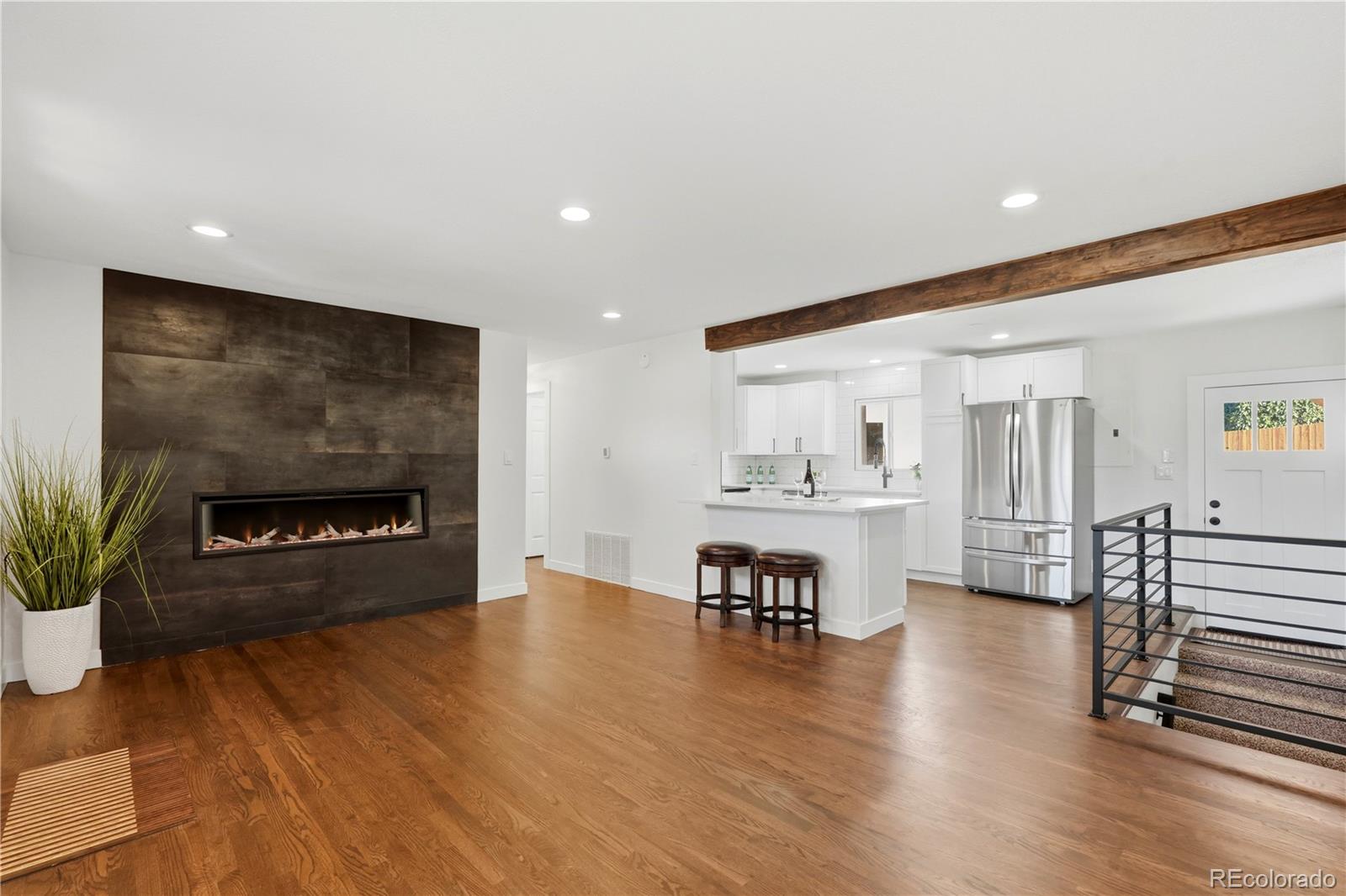 MLS Image #4 for 5590  clear creek drive,denver, Colorado