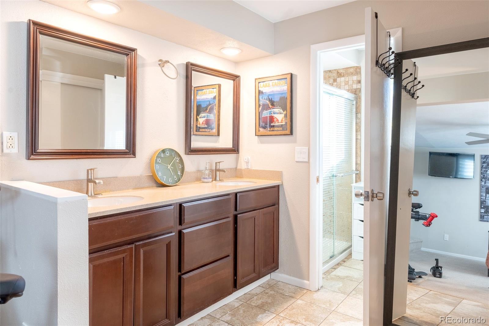 MLS Image #18 for 705 w nassau way,englewood, Colorado
