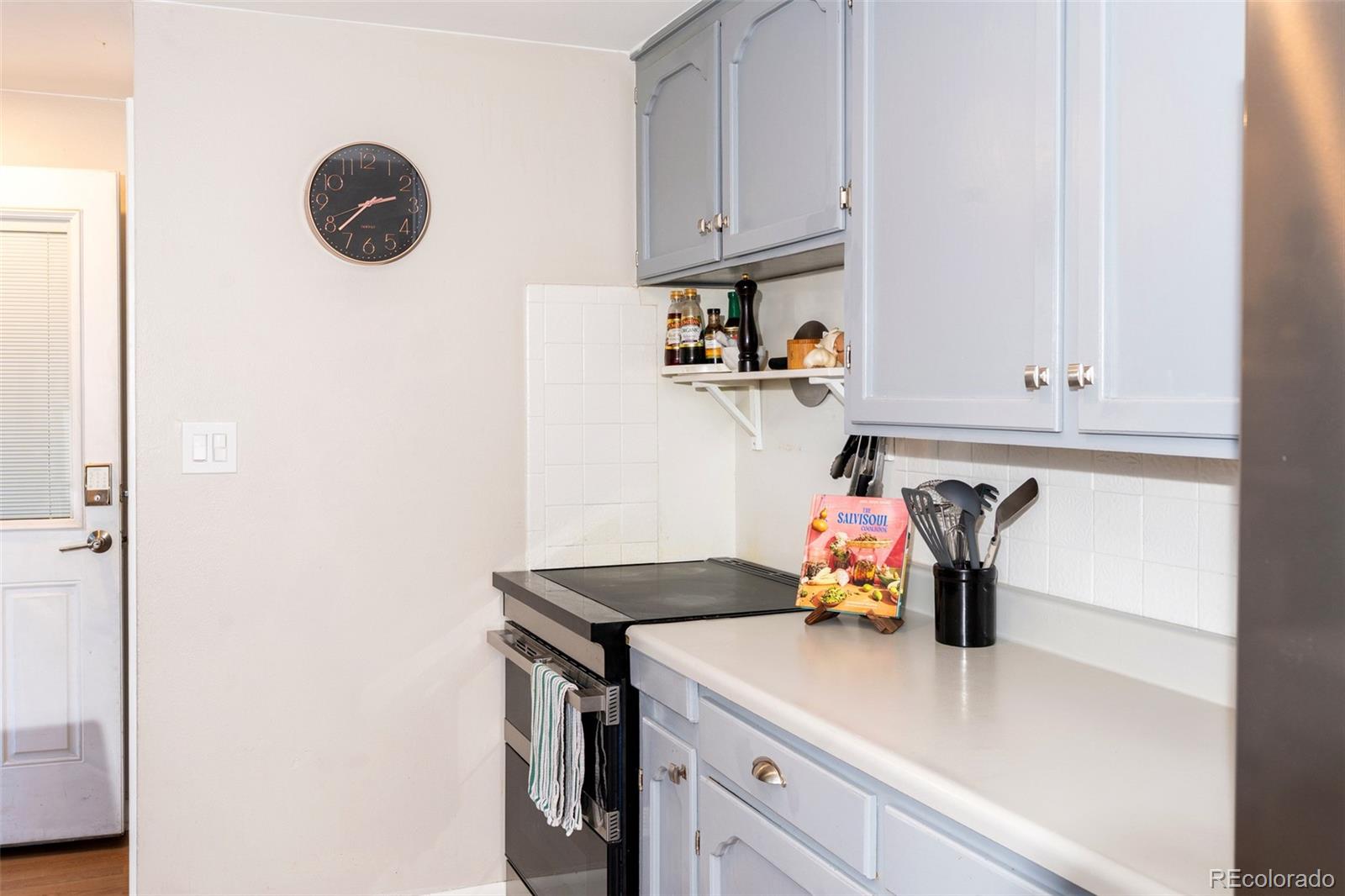 MLS Image #22 for 705 w nassau way,englewood, Colorado