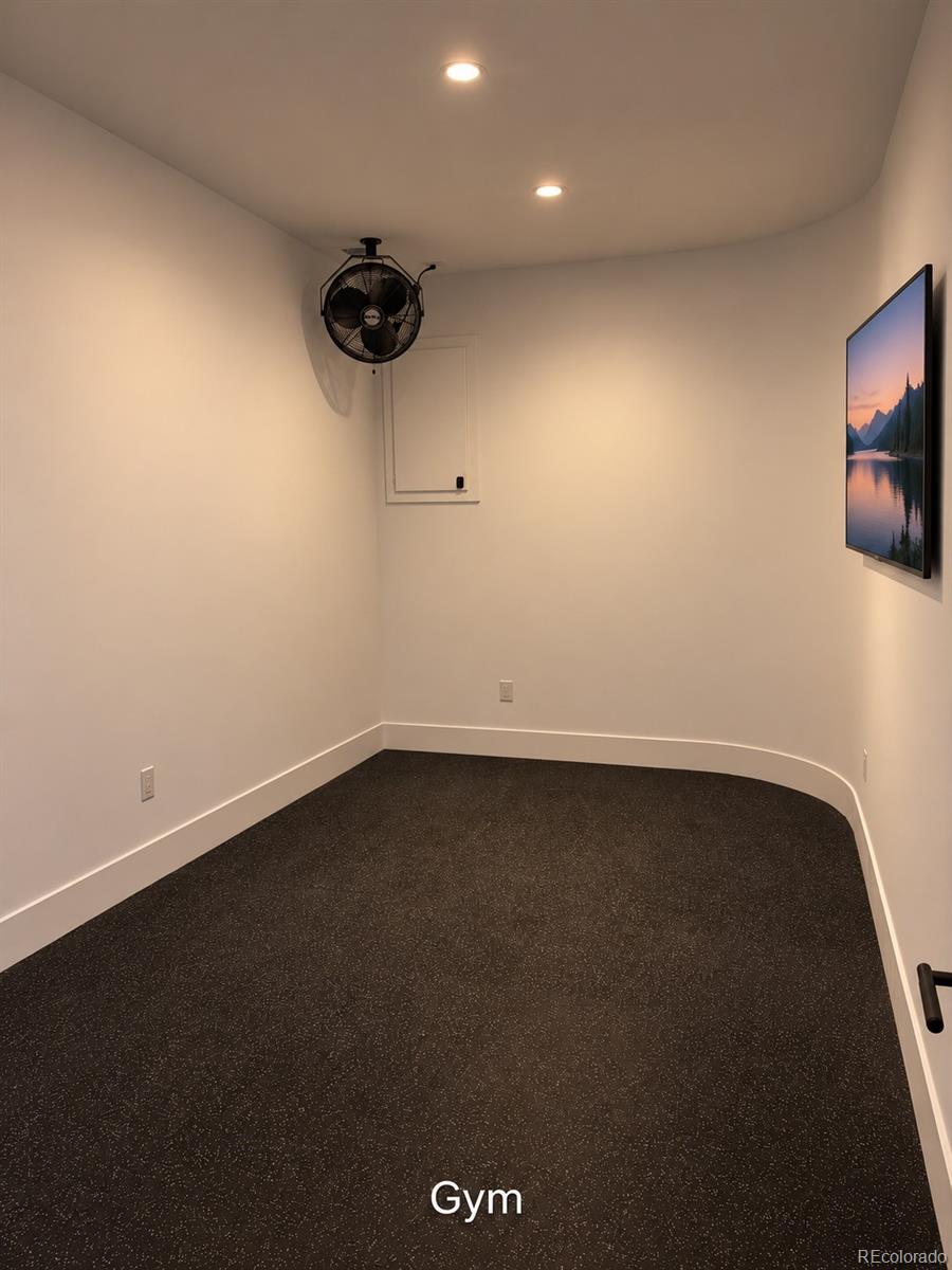 MLS Image #14 for 2445 s jackson street,denver, Colorado