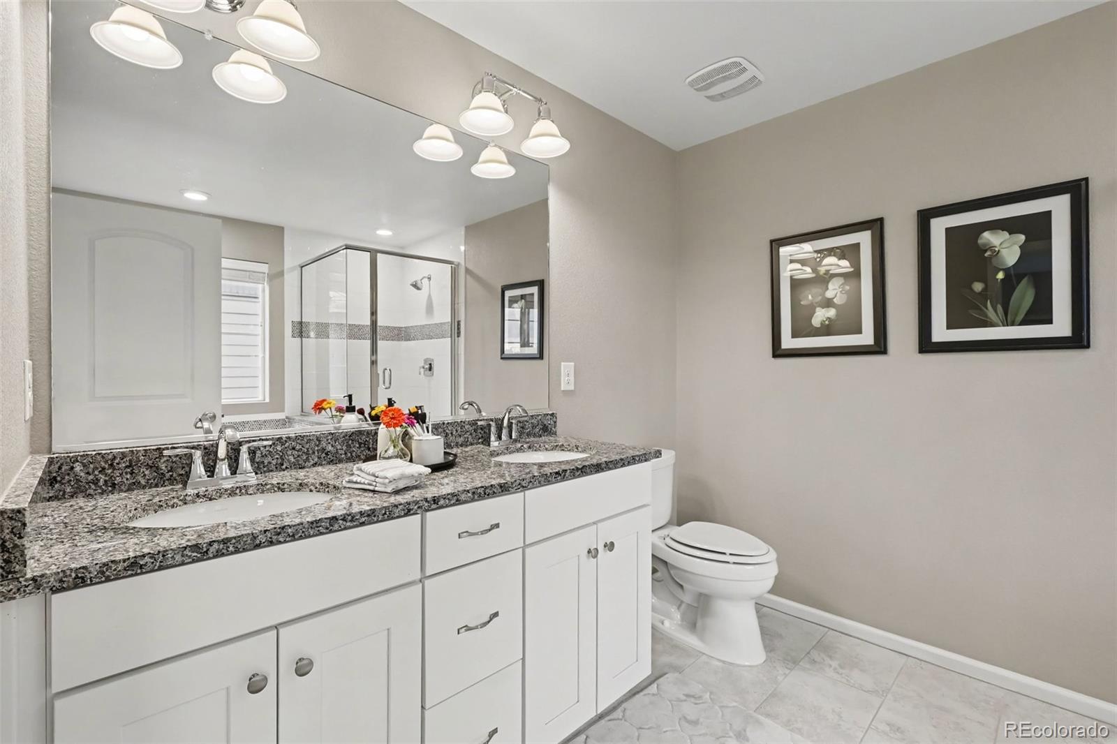 MLS Image #14 for 10719 e 25th drive,aurora, Colorado