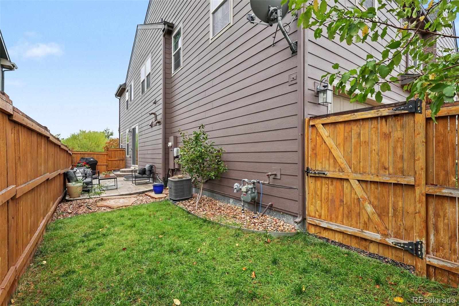 MLS Image #26 for 10719 e 25th drive,aurora, Colorado