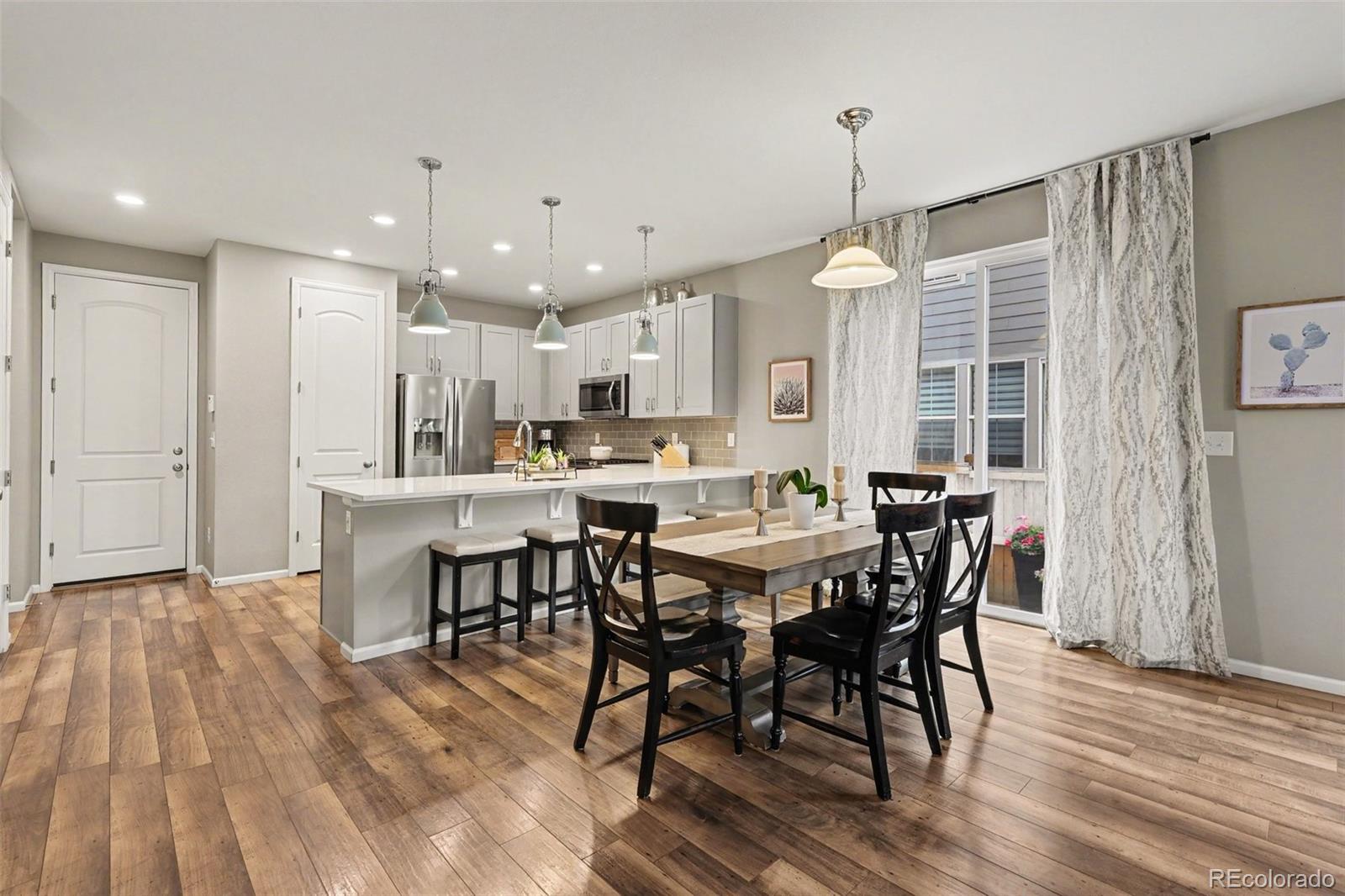 MLS Image #4 for 10719 e 25th drive,aurora, Colorado