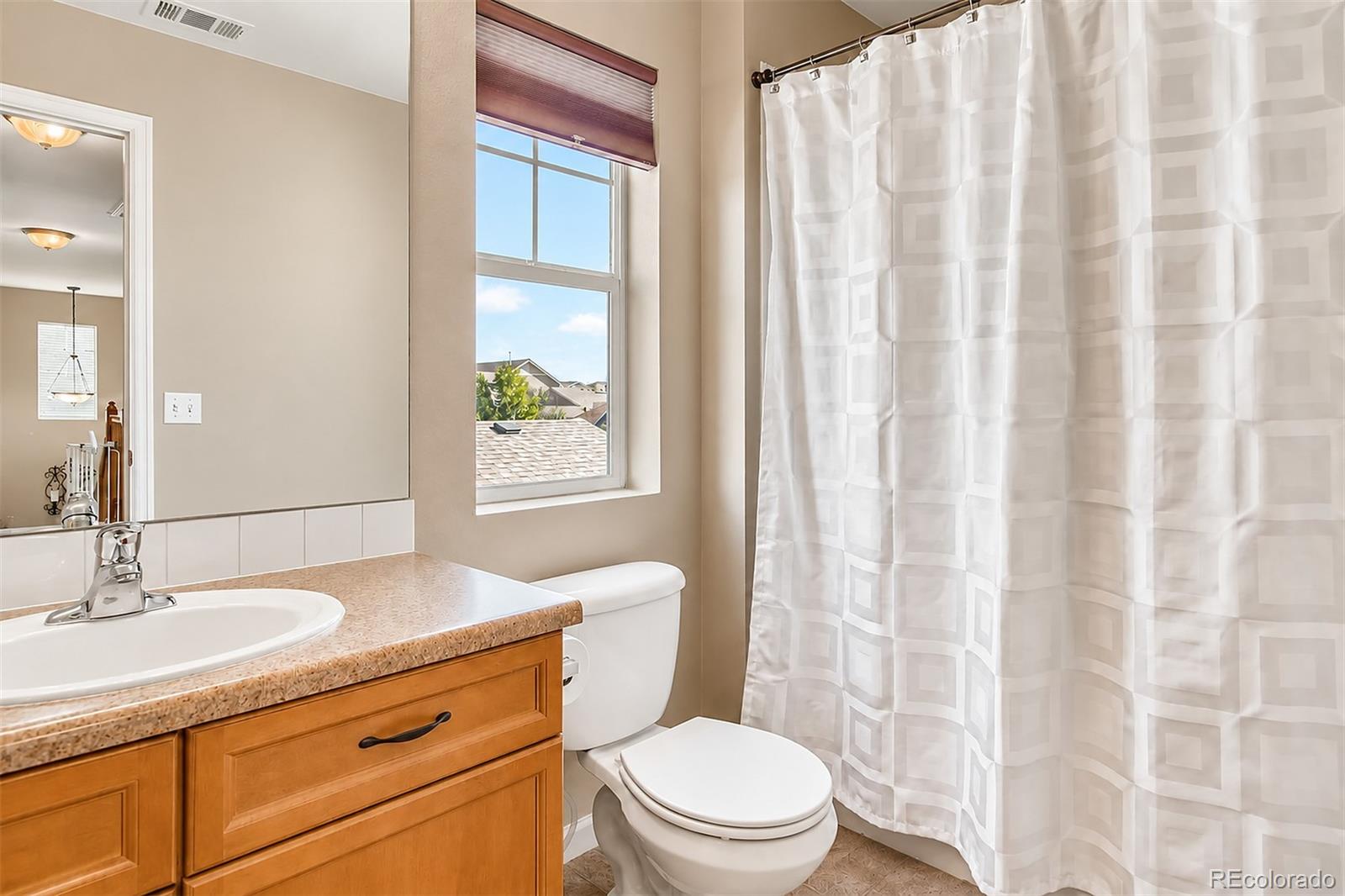 MLS Image #2 for 12111  village circle,commerce city, Colorado