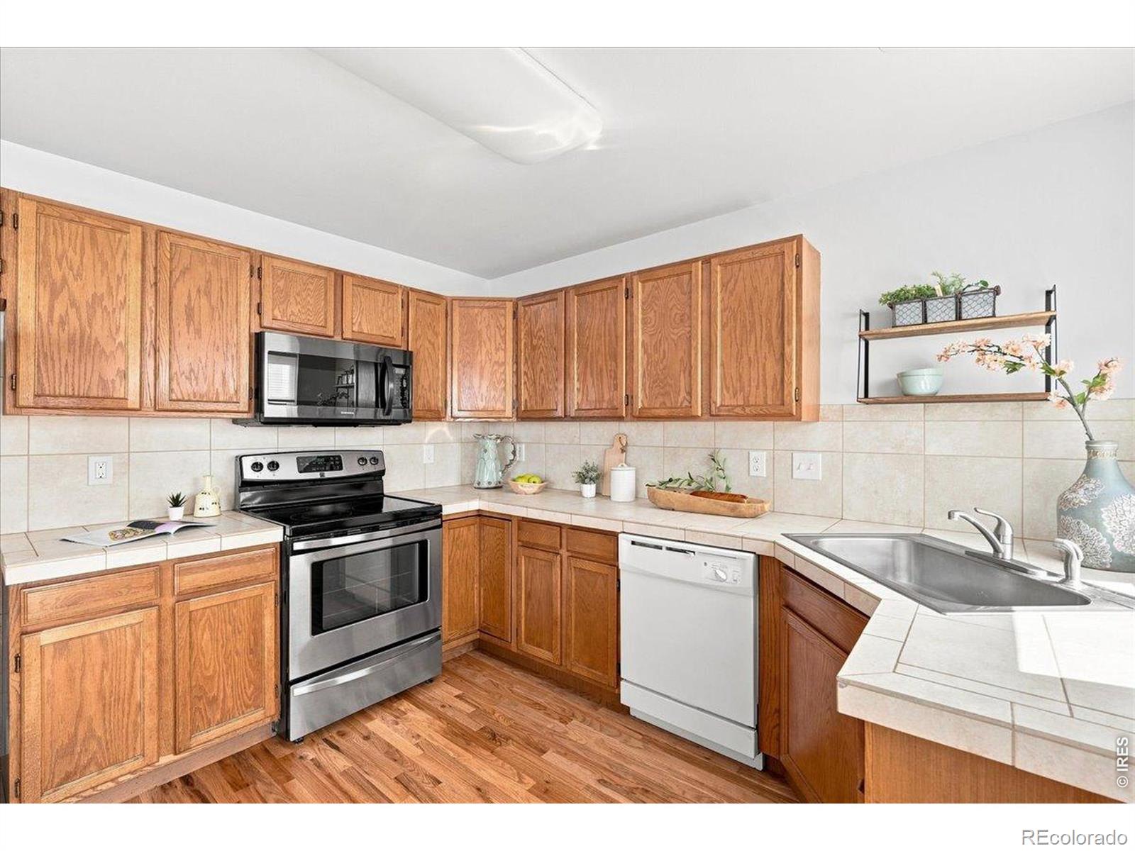 MLS Image #11 for 2343 s pike circle,fort collins, Colorado