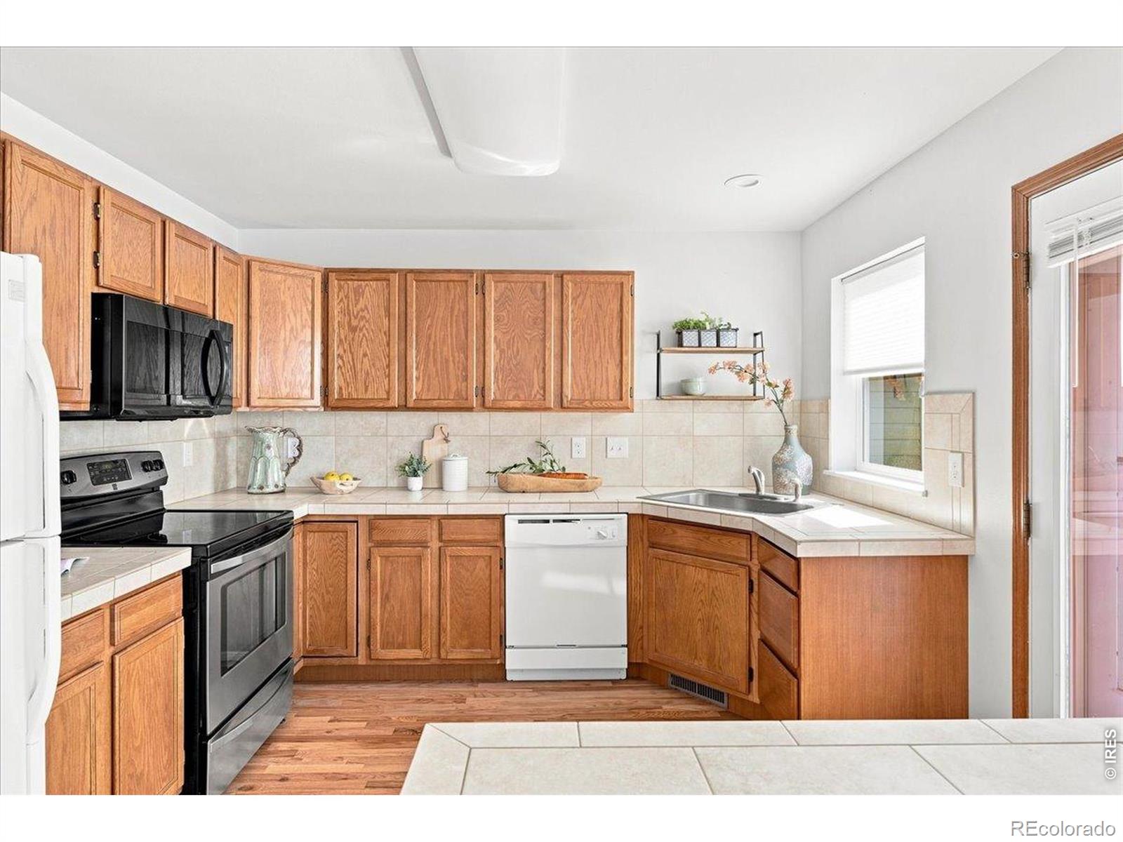 MLS Image #9 for 2343 s pike circle,fort collins, Colorado