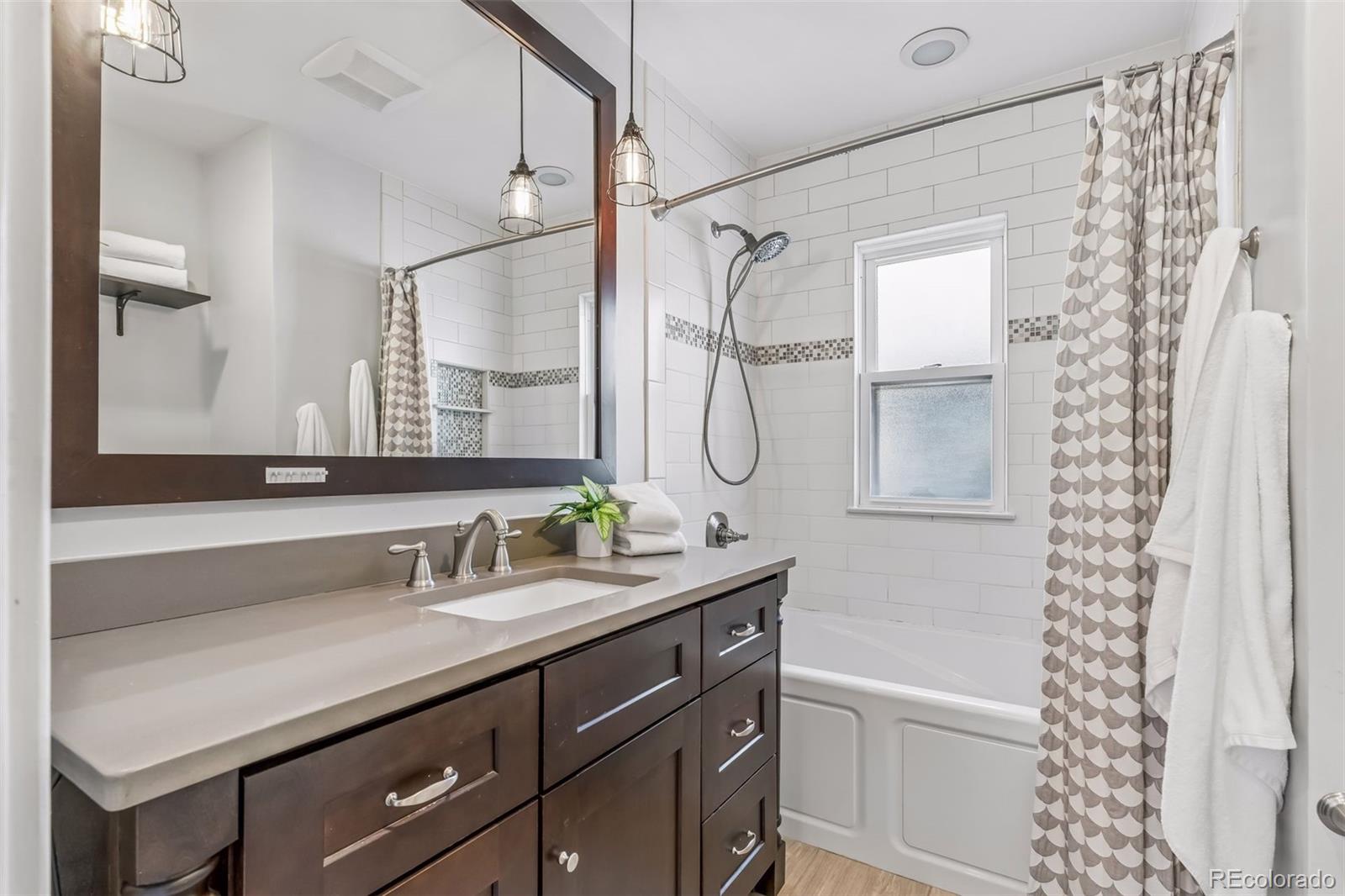 MLS Image #11 for 2013 s corona street,denver, Colorado