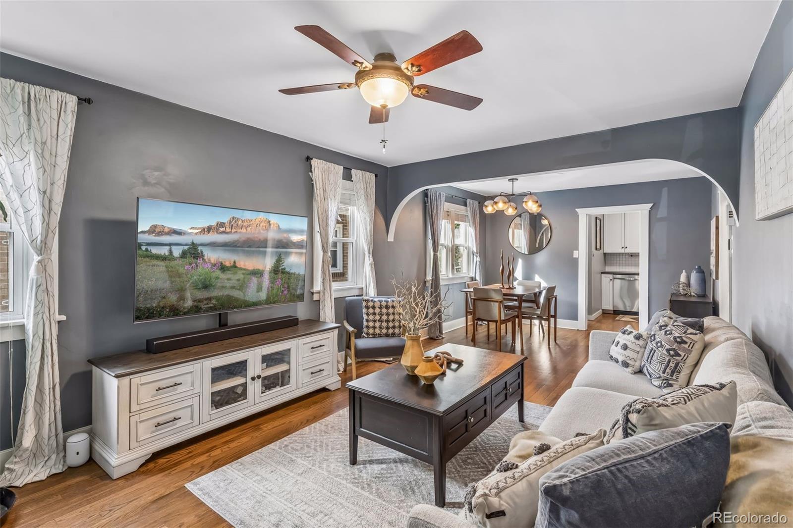 MLS Image #4 for 2013 s corona street,denver, Colorado