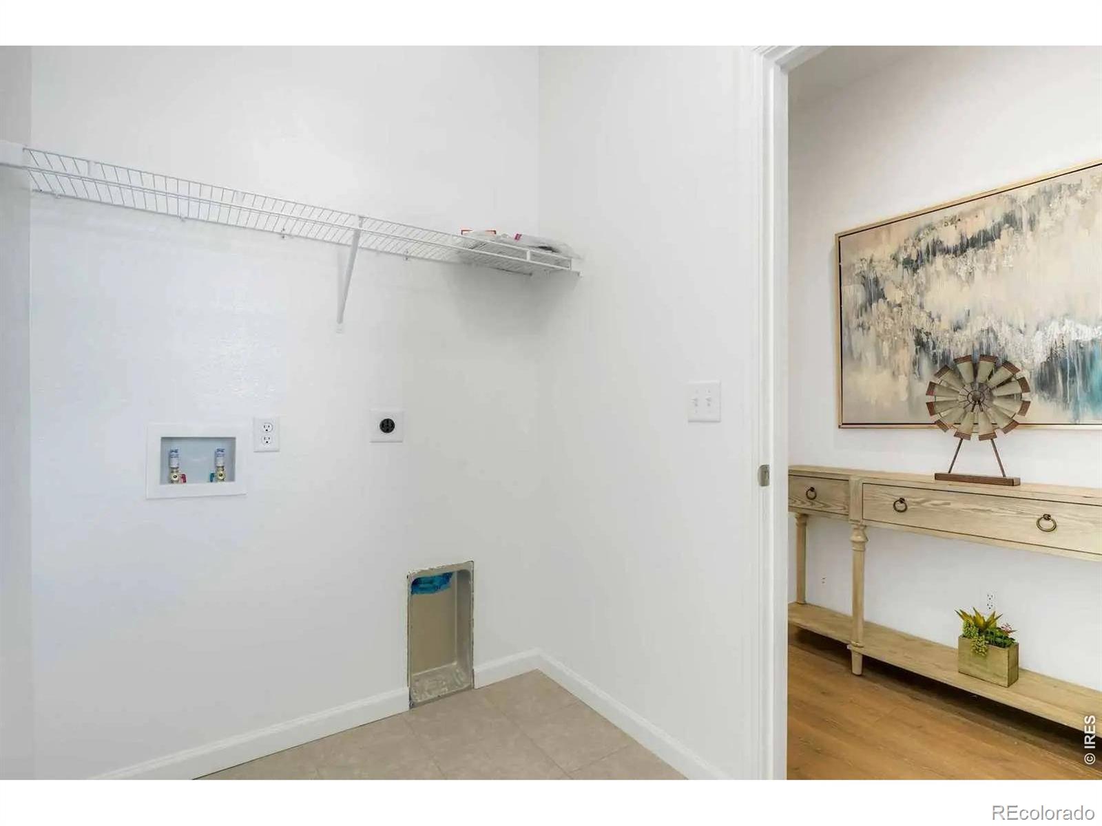 MLS Image #19 for 521  high point drive,longmont, Colorado