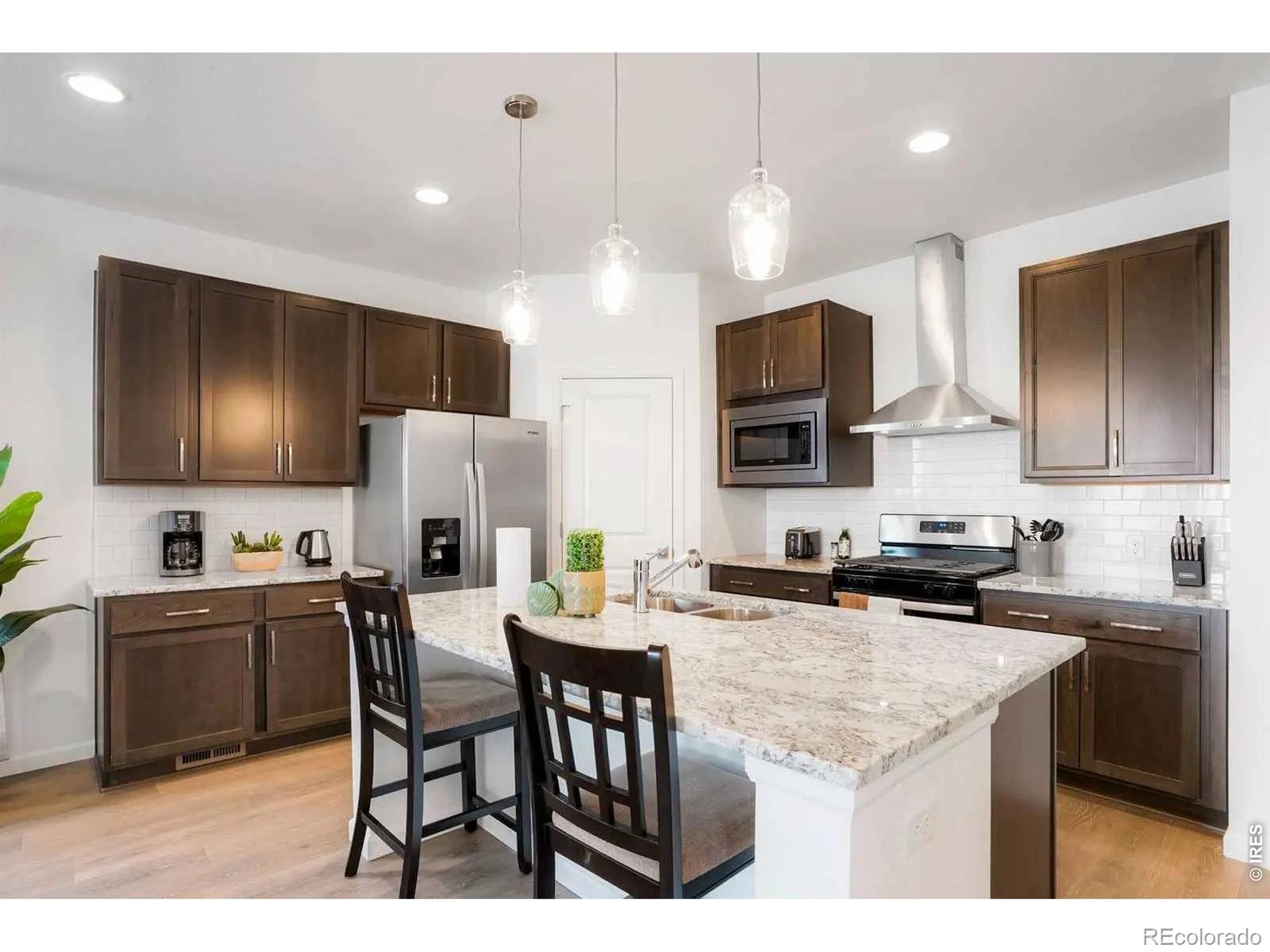 MLS Image #2 for 521  high point drive,longmont, Colorado