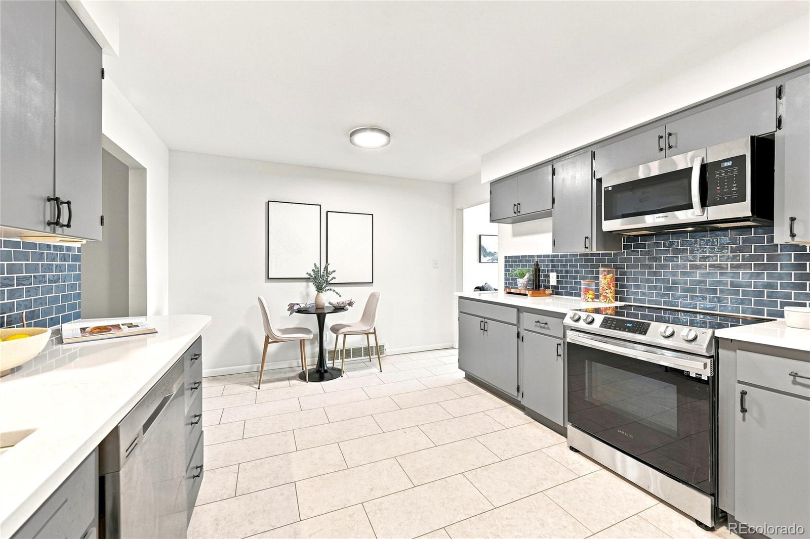 MLS Image #7 for 12721  woodland drive,longmont, Colorado