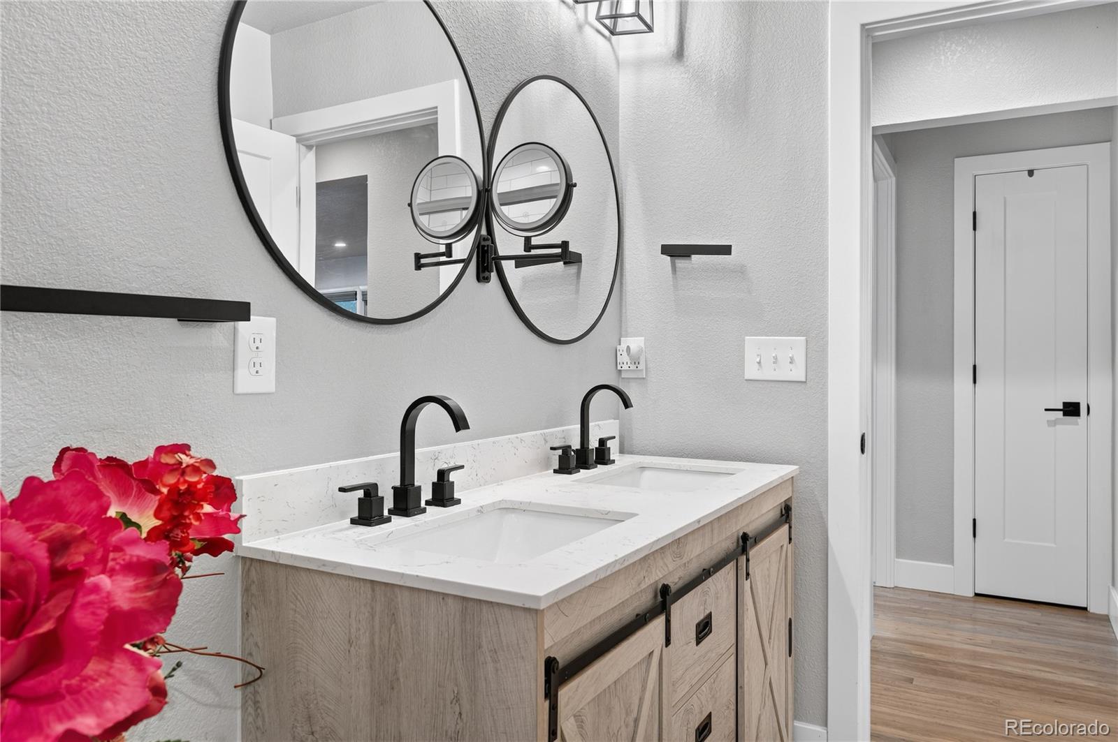 MLS Image #14 for 1004 w 8th street,loveland, Colorado