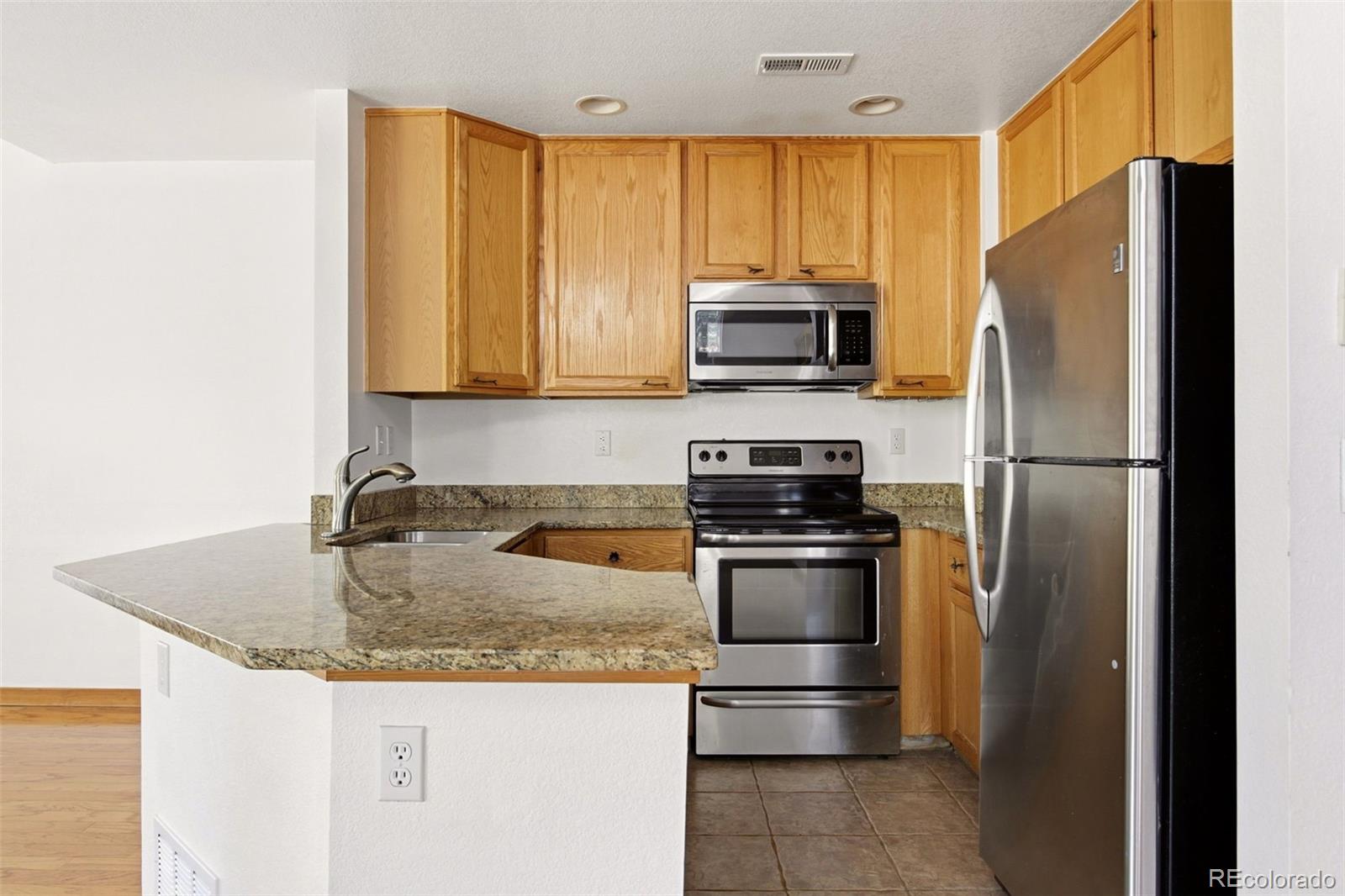 MLS Image #8 for 2067 n fork drive,lafayette, Colorado
