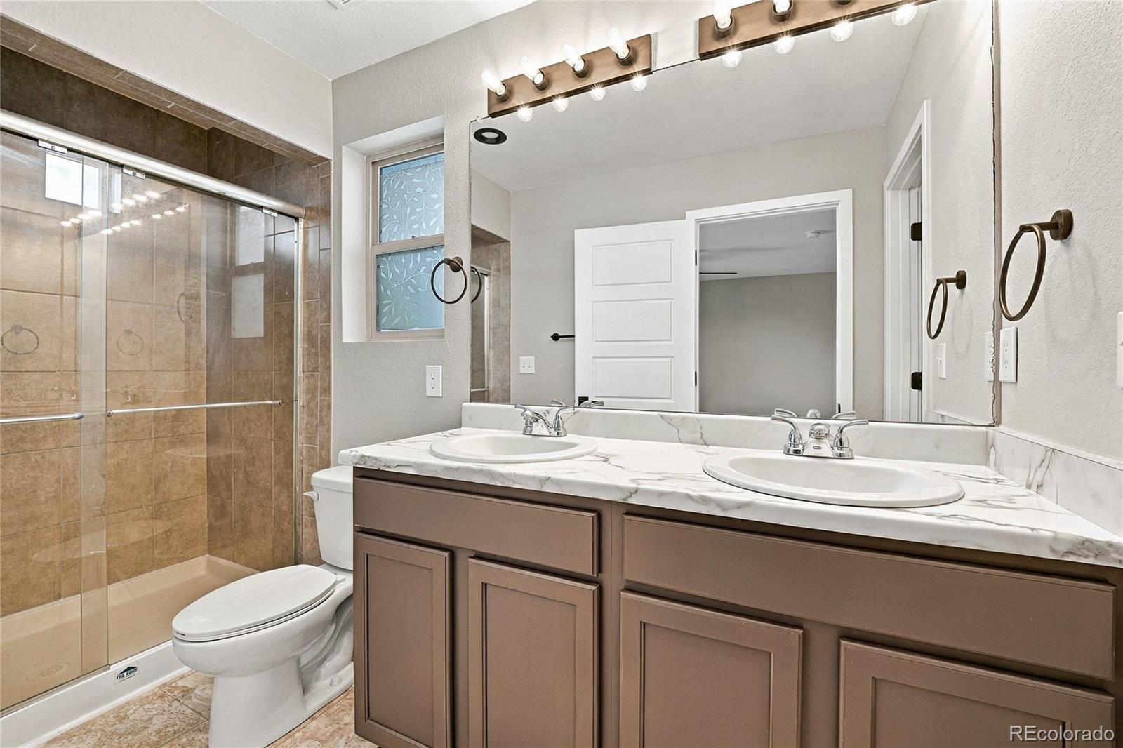 MLS Image #17 for 4885  halifax court,denver, Colorado