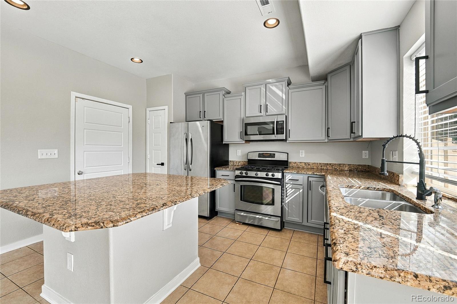 MLS Image #2 for 4885  halifax court,denver, Colorado