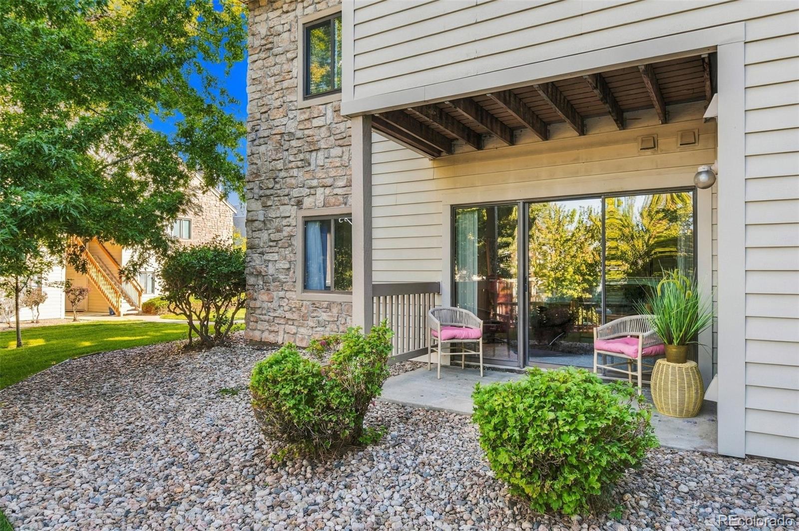 MLS Image #22 for 7379  gore range  106,littleton, Colorado