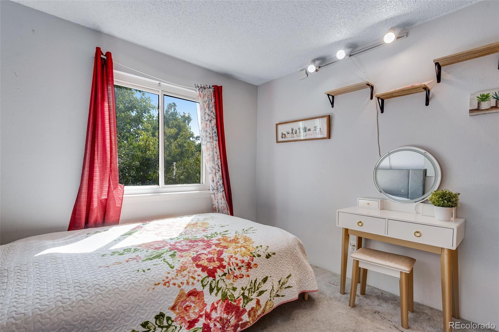 MLS Image #11 for 14532 e 45th avenue,denver, Colorado