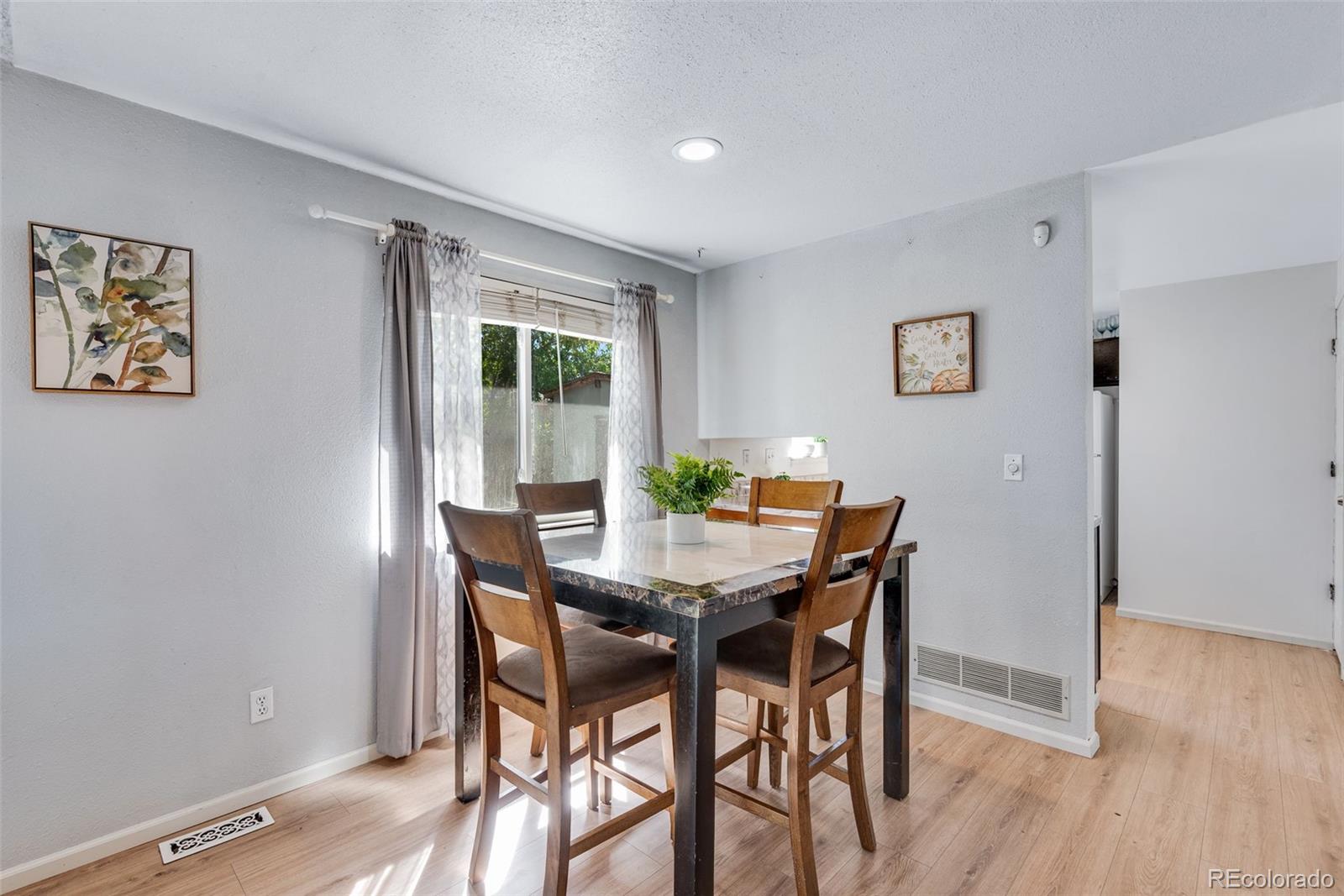 MLS Image #5 for 14532 e 45th avenue,denver, Colorado