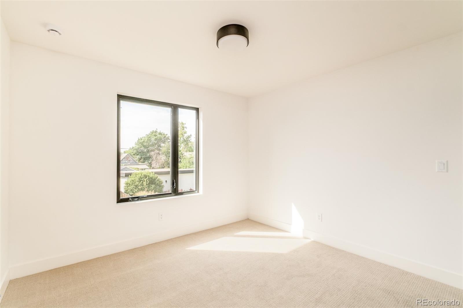 MLS Image #19 for 2283 s sherman street,denver, Colorado