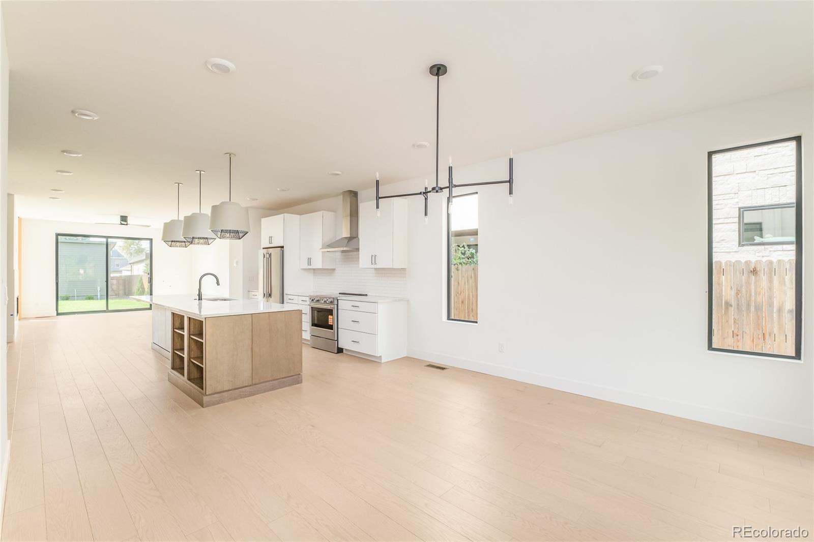 MLS Image #3 for 2283 s sherman street,denver, Colorado