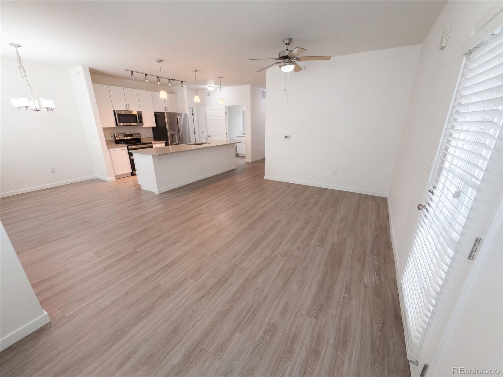 MLS Image #4 for 17297  wilde avenue 102,parker, Colorado