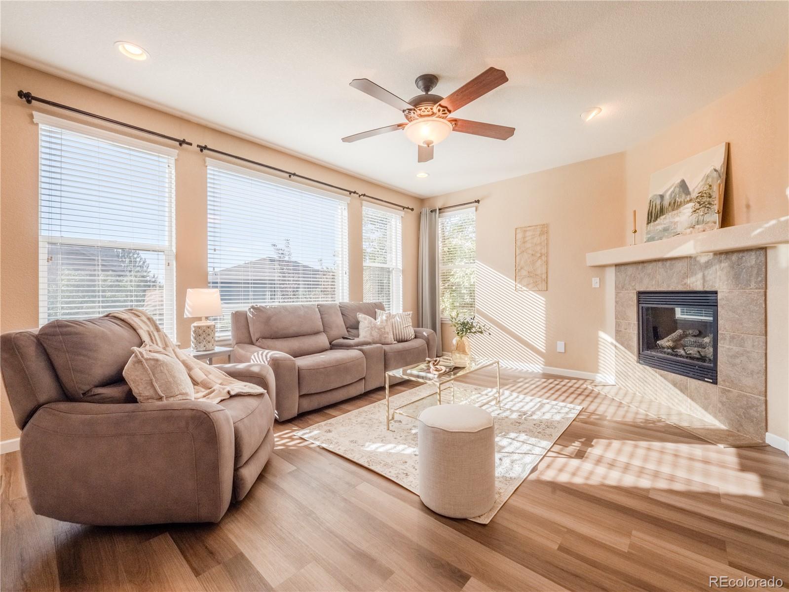 MLS Image #11 for 10465  olathe way,commerce city, Colorado