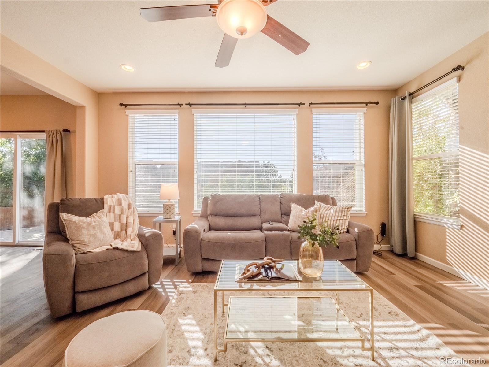 MLS Image #12 for 10465  olathe way,commerce city, Colorado
