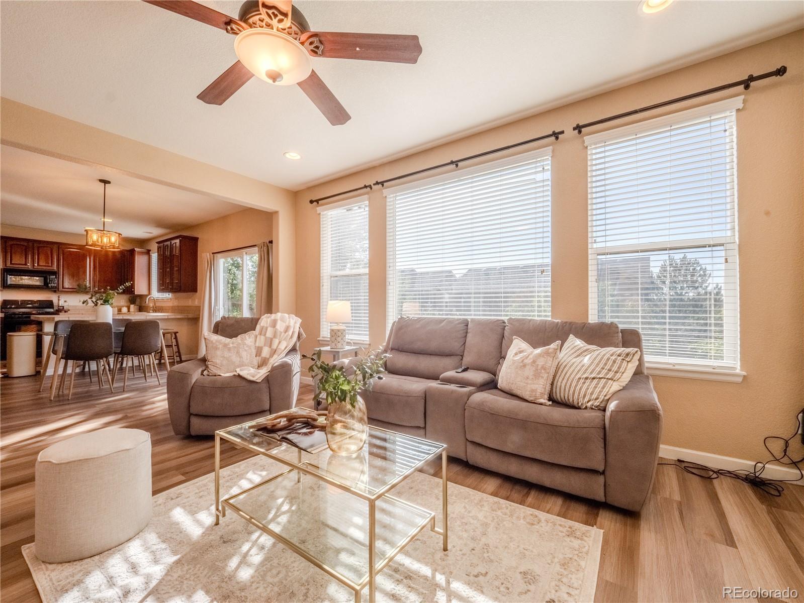 MLS Image #13 for 10465  olathe way,commerce city, Colorado