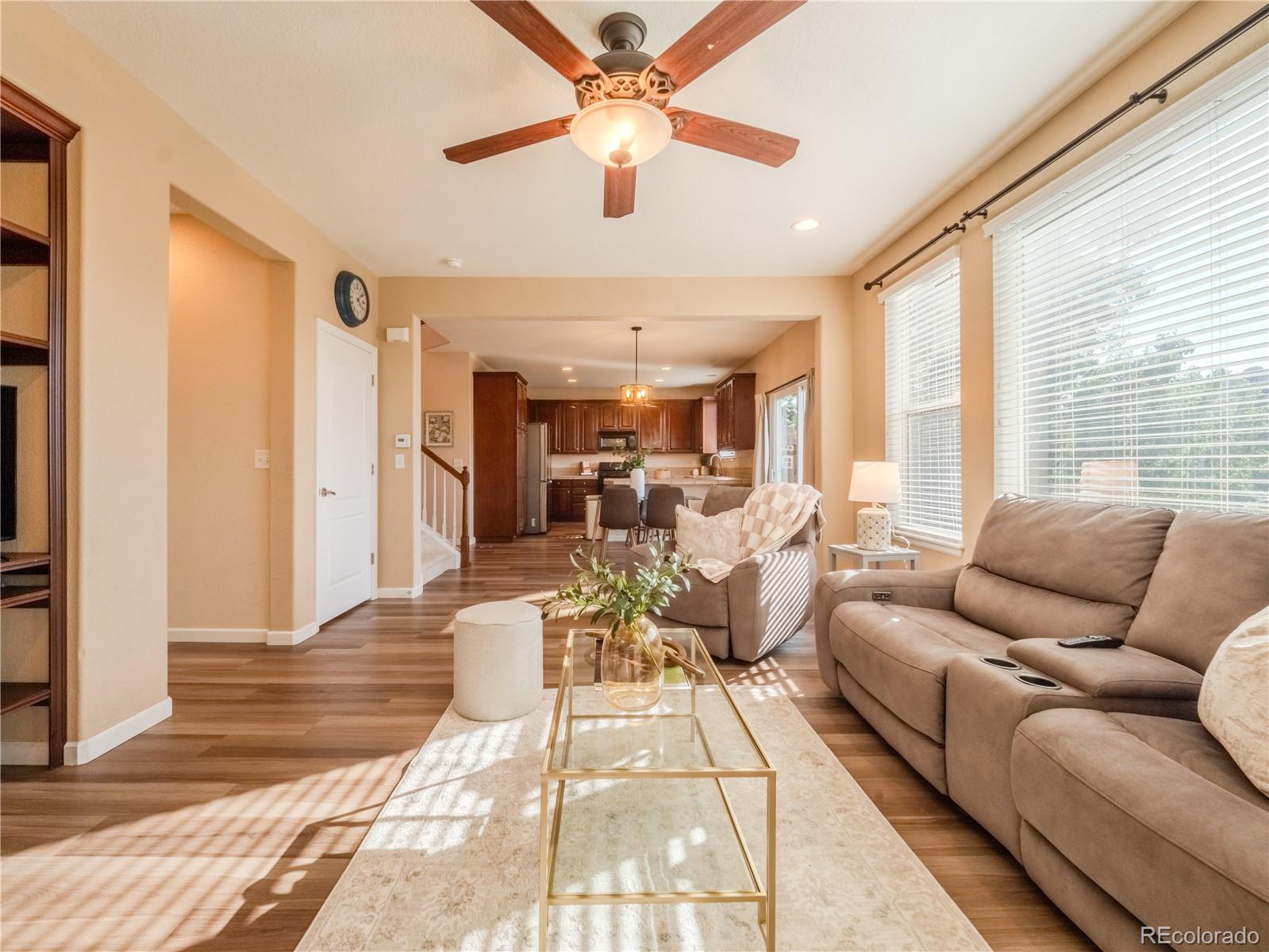MLS Image #14 for 10465  olathe way,commerce city, Colorado