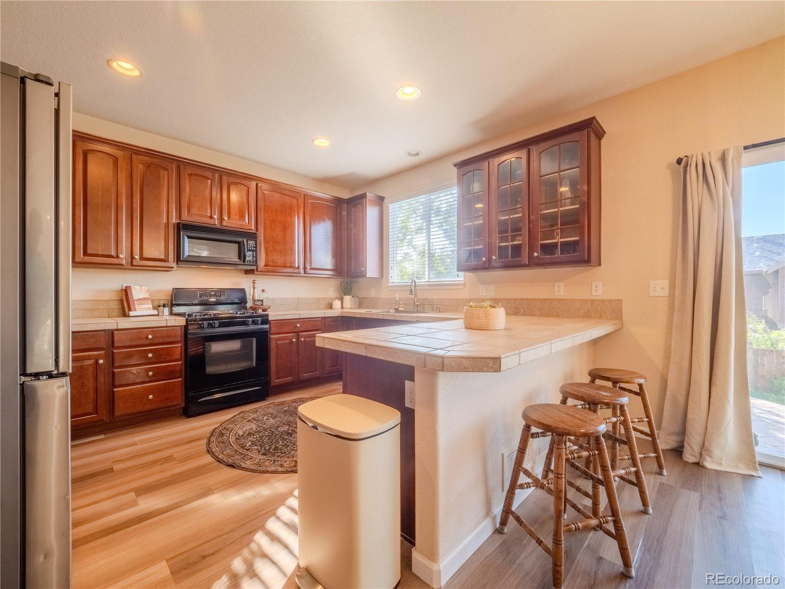 MLS Image #6 for 10465  olathe way,commerce city, Colorado