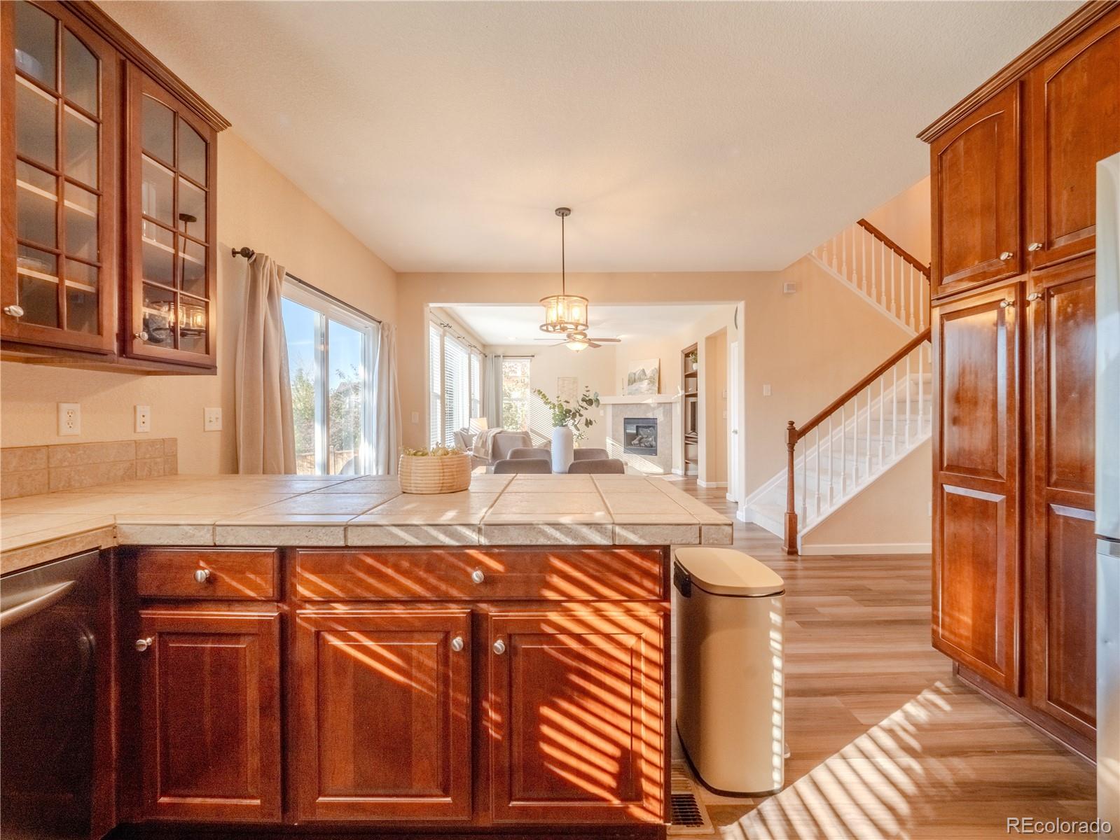 MLS Image #8 for 10465  olathe way,commerce city, Colorado